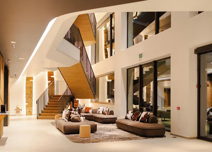 Grand Hotel Courmayeur Mont Blanc, By R Collection Hotels