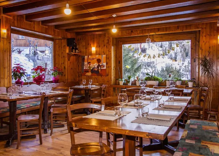 Hotel Chalet Joli